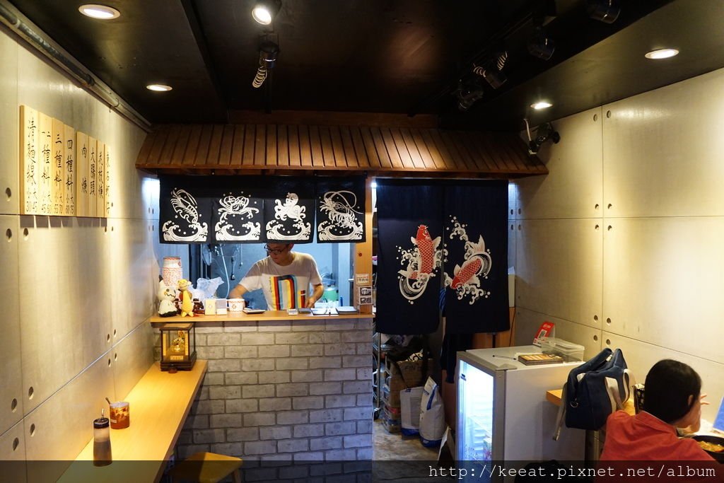 店內