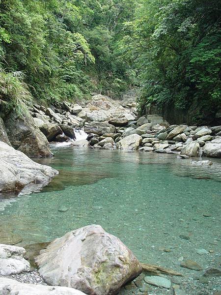 jin yue waterfall