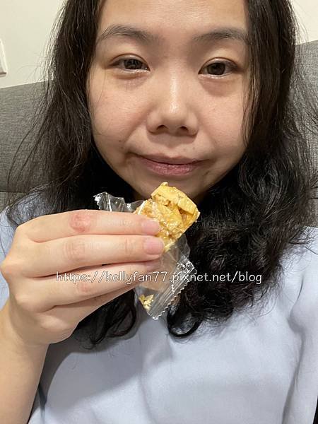 下午茶推薦。甜蜜好吃的『想和您-酥式沙琪瑪甜心脆』