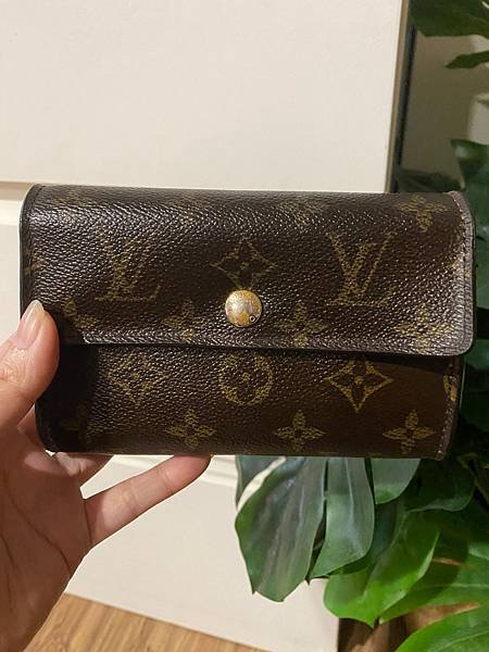 Amuseum 艾美尼恩鞋品專賣店- LV、 Chanel、