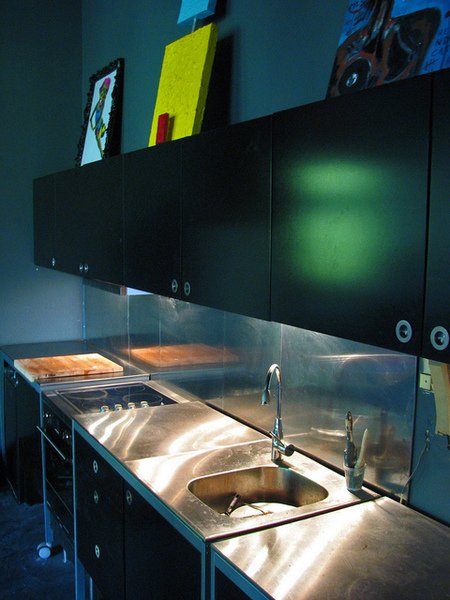 Uddenkitchen_rect640.jpg