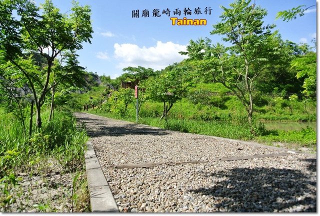 [台南]尋找龍崎夢幻湖(牛埔泥岩水土保持教學園區)及龍崎國小