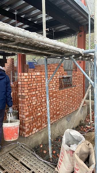 LINE_ALBUM_內灣尖石泥做工程_220318.jpg