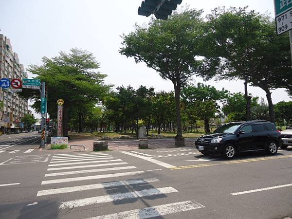 物件照-(租)崇德路△窗黃金店面 (12).JPG