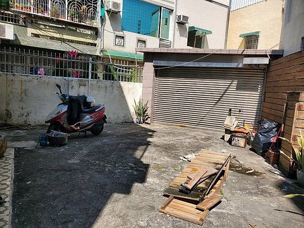 台南租屋~東區靜巷獨棟透天釋出