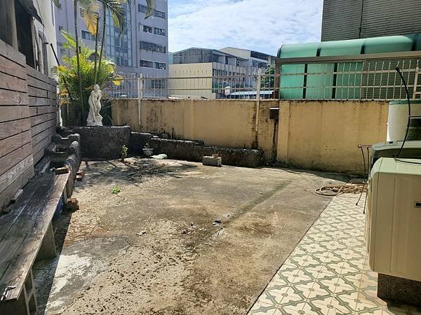 台南租屋~東區靜巷獨棟透天釋出