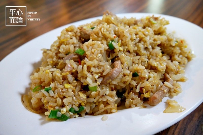 新東街廖家蚵仔煎 炒飯 炒麵 (7).JPG