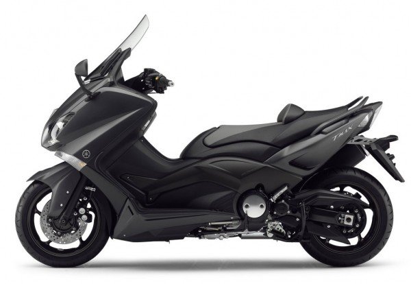 big_Yamaha_TMax_2012a_221-600x414.jpg