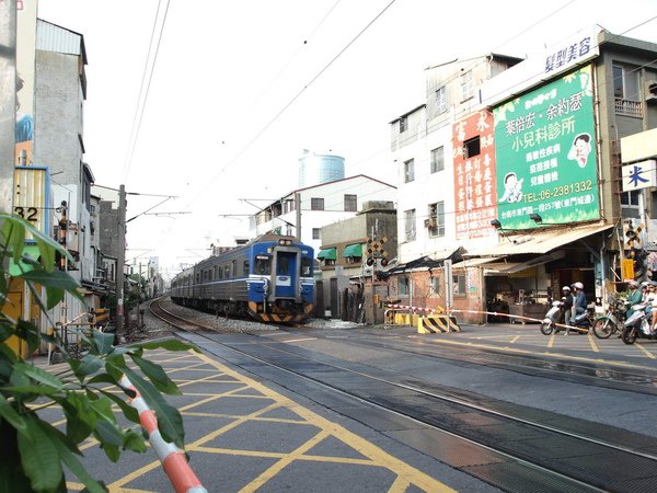 鐵路平交道