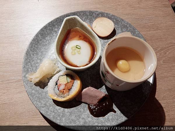 【Kay食記】 自助餐、吃到飽 - 聯上大飯店-帕里巴黎自助