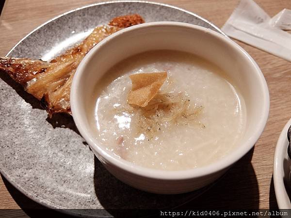 【Kay食記】 自助餐、吃到飽 - 聯上大飯店-帕里巴黎自助