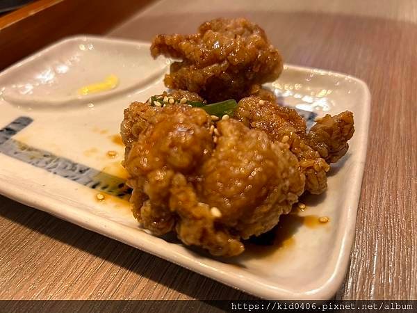 【Kay食記】高雄夢時代中的韓國料理選擇 - 偷飯賊밥도둑 