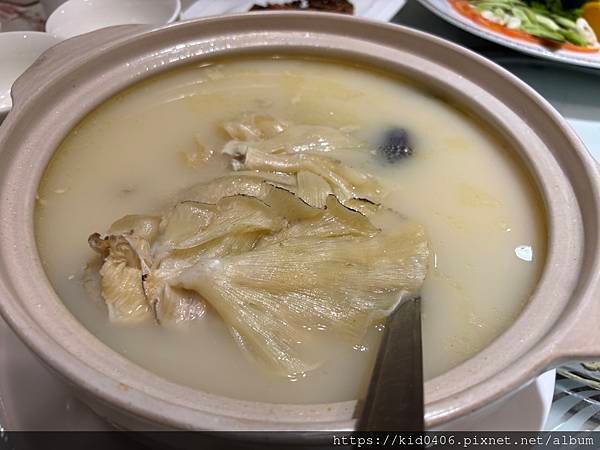 【Kay食記】家庭親友聚餐的好選擇，口味好吃可以推薦的 - 