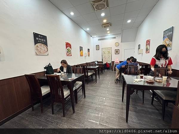 【Kay食記】京廚-北平京廚重新登場，蒸餃鮮，捲餅香，好味道