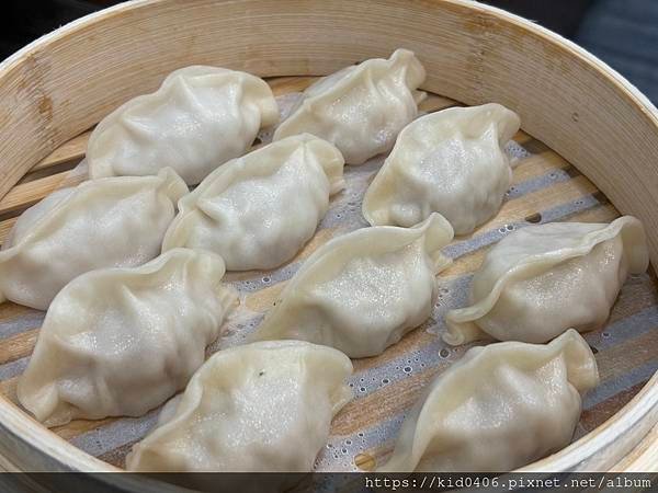 【Kay食記】京廚-北平京廚重新登場，蒸餃鮮，捲餅香，好味道