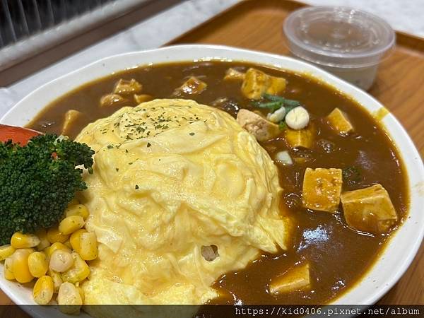 【Kay食記】平價咖哩推薦！山內村熟成咖哩，濃郁美味超值享受