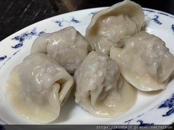 【Kay食記】在地人激推的巷弄美食！「民族社區鴨肉麵」夜晚限