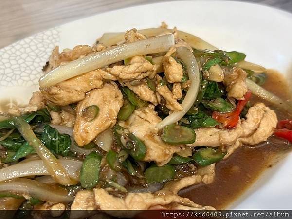 【Kay食記】香氣爆棚不爆價！雅玟泰式料理，平價也能泰道地 