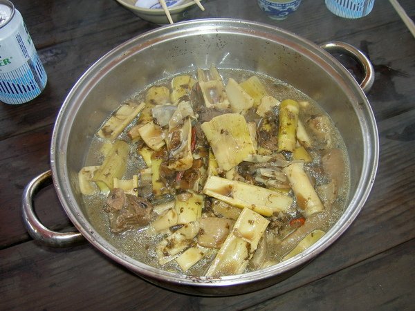 自製魯肉桂筍湯