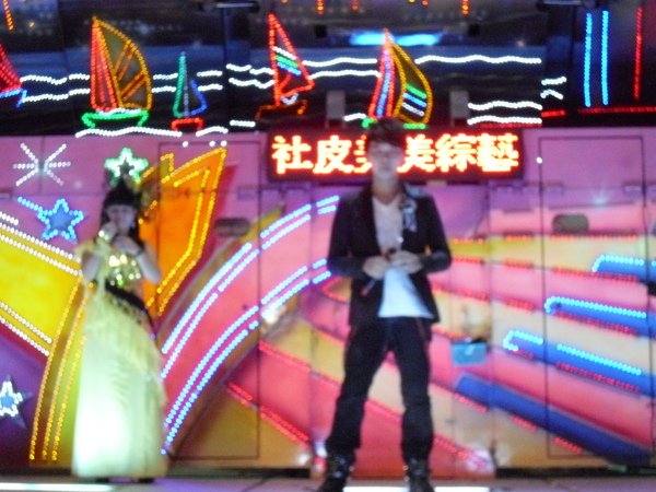 吳臣右