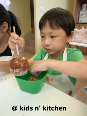 20120714Caramel apples (4)