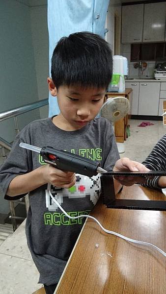 20171206手作機器人身軀 002.JPG