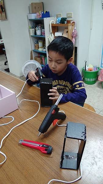 20171206手作機器人身軀 008.JPG