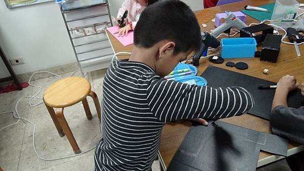 20171206手作機器人身軀 039.JPG