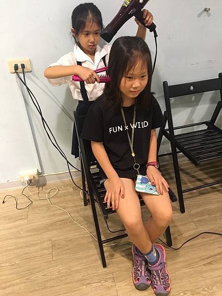 20180629 美甲美髮課 018.jpg