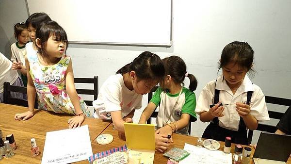 20180629 美甲美髮課 039.jpg