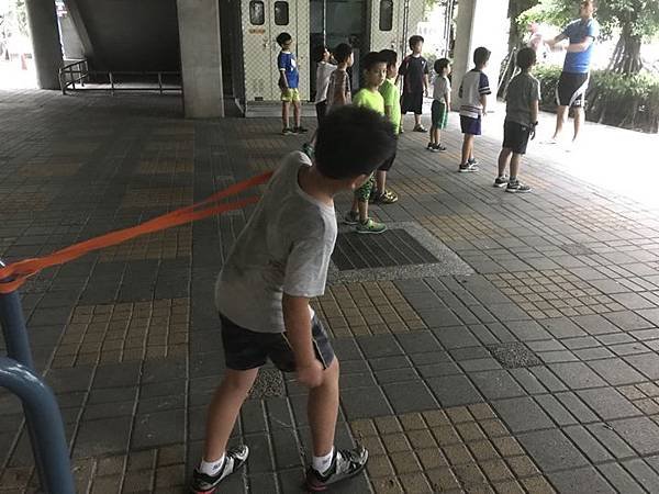 20180629 體訓課 002.jpg