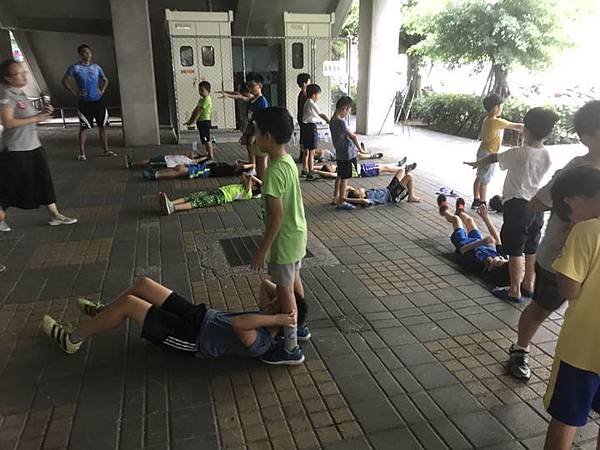 20180629 體訓課 038.jpg