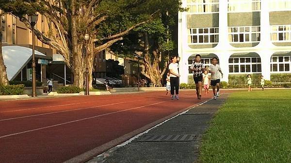 20181001 好漢坡與北市大跑步 011.jpg
