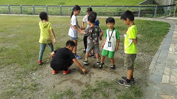 20181003 市圖找旅遊景點與河濱大地遊戲 020.jpg