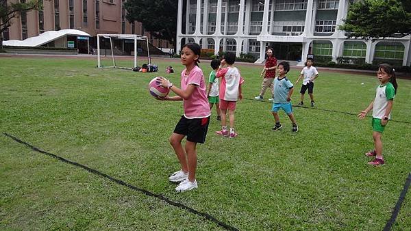 20190617 仰臥起坐與躲避球 021.JPG