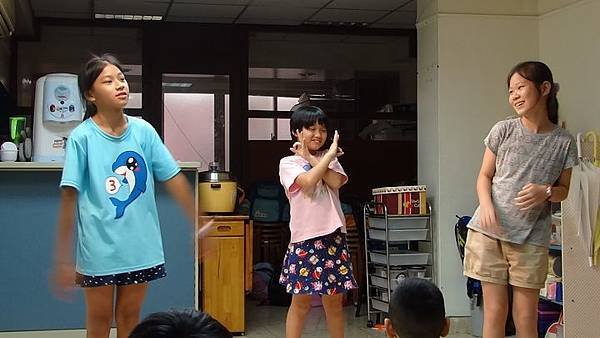 20190621 戲劇課預演與叮嚀 059.JPG
