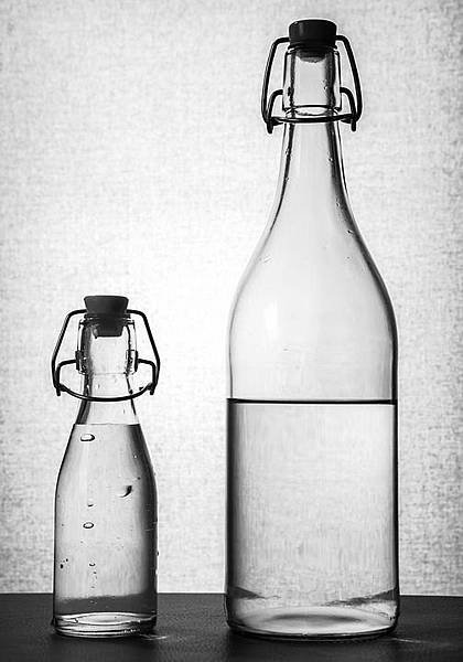 water-bottle-2001912_960_720.jpg