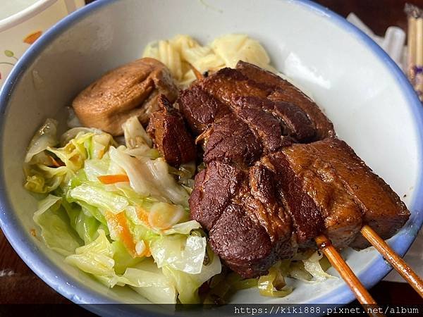 三峽老街 東道飲食亭 排骨飯 控肉飯