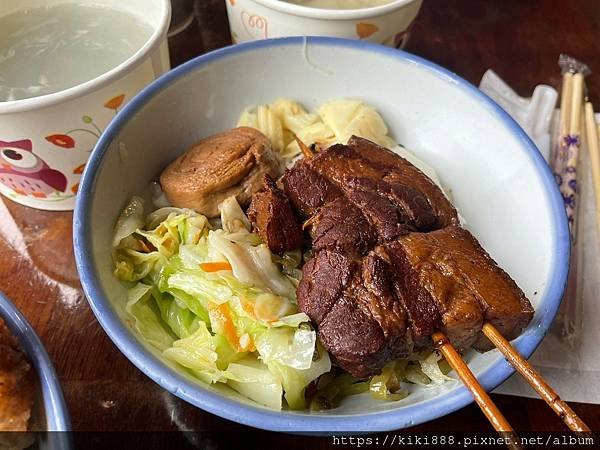 三峽老街 東道飲食亭 排骨飯 控肉飯