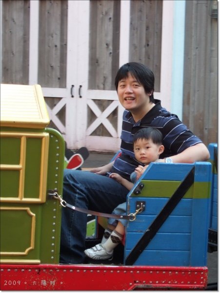 西部區的小火車.JPG
