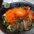 生魚片蓋飯