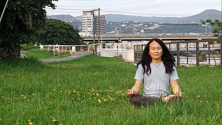 【讓心歸零先天五行氣療對頻量子共振療癒】