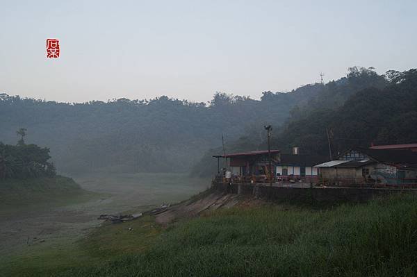 013內甕風中霧景.jpg