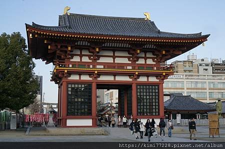 大阪-四天王寺（南大門）