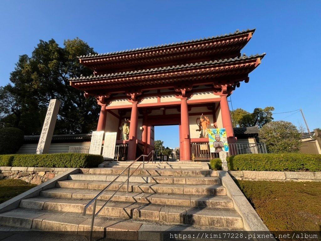 大阪-四天王寺（東大門）