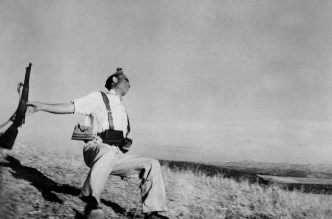 Robert Capa-SPAIN. Cordoba front. September, 1936. Death of a loyalist militiaman