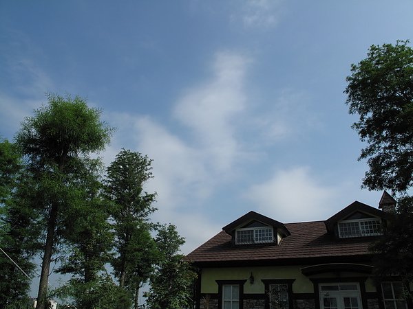 晴空萬里的早晨