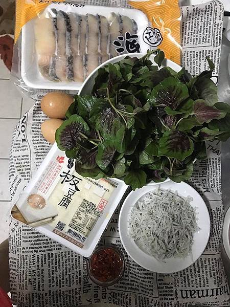 紅莧菜燴魚豆腐01.jpg