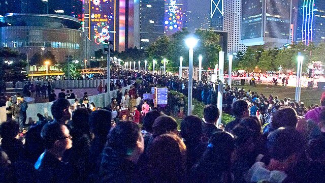 香港跨年煙火攻略阿金_港島_添馬公園_4.jpg