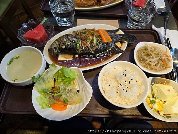 《北市•食》捷運松江南京站美食|松江南京巷弄鮮魚咖啡廳|伊通